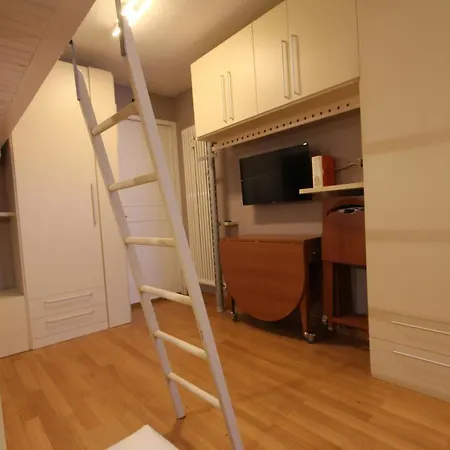 Hostdomus - Mountain Apartamento Sestriere